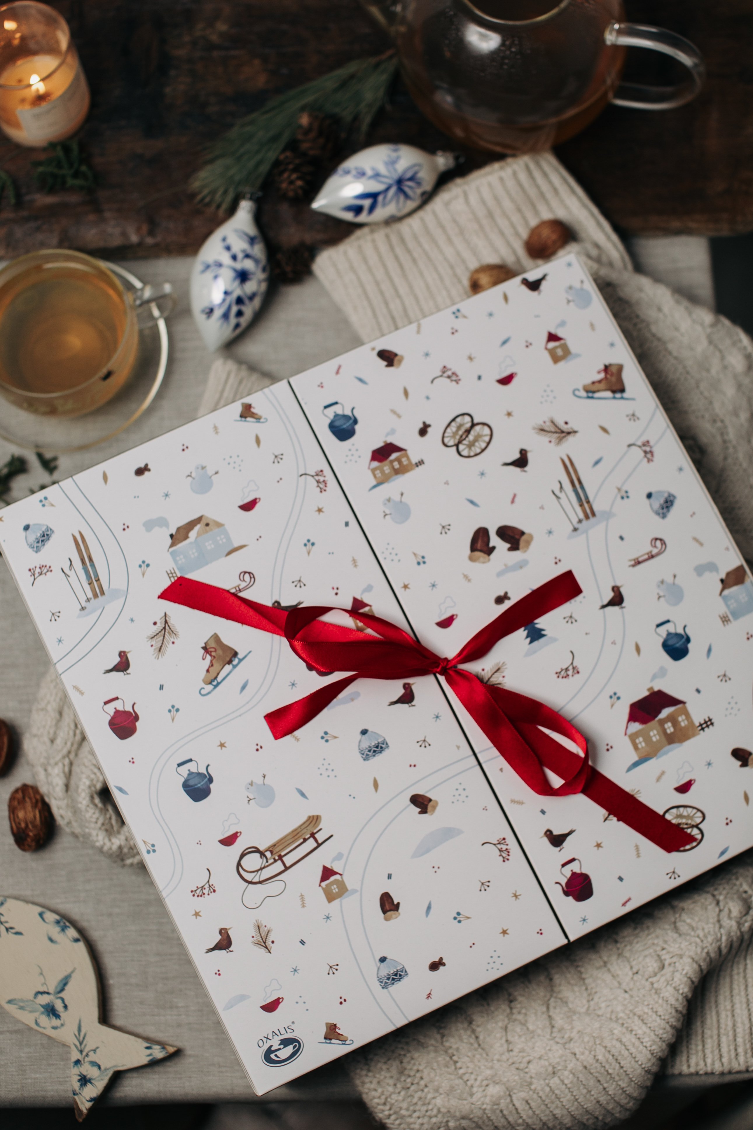 Adventní kalendář OXALIS s 24 sypanými čaji